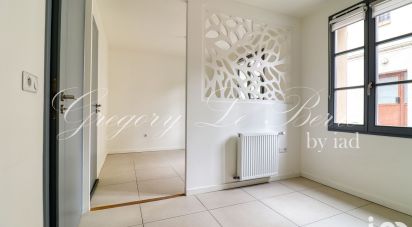 Apartment 1 room of 28 m² in Luzarches (95270)