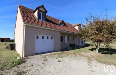 House 4 rooms of 142 m² in Chamblet (03170)
