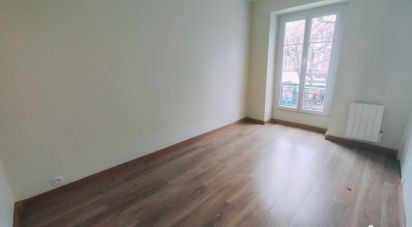 Apartment 3 rooms of 38 m² in Le Raincy (93340)
