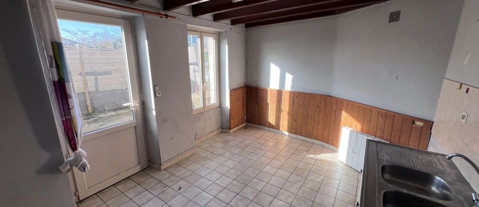 House 5 rooms of 159 m² in Secondigny (79130)