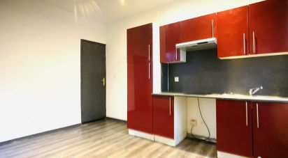 House 3 rooms of 44 m² in Lille (59000)