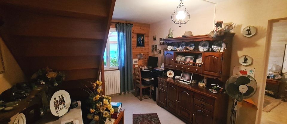 House 6 rooms of 145 m² in Amilly (45200)