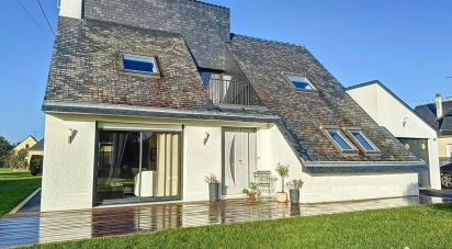 Traditional house 6 rooms of 115 m² in Saint-Jacut-les-Pins (56220)