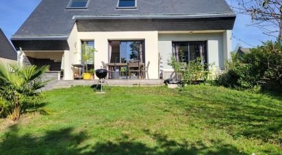 House 8 rooms of 145 m² in Laillé (35890)