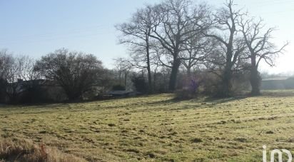 Land of 1,370 m² in Montendre (17130)