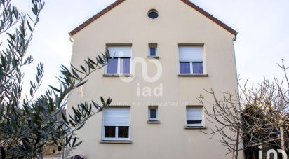 House 5 rooms of 138 m² in Mantes-la-Jolie (78200)