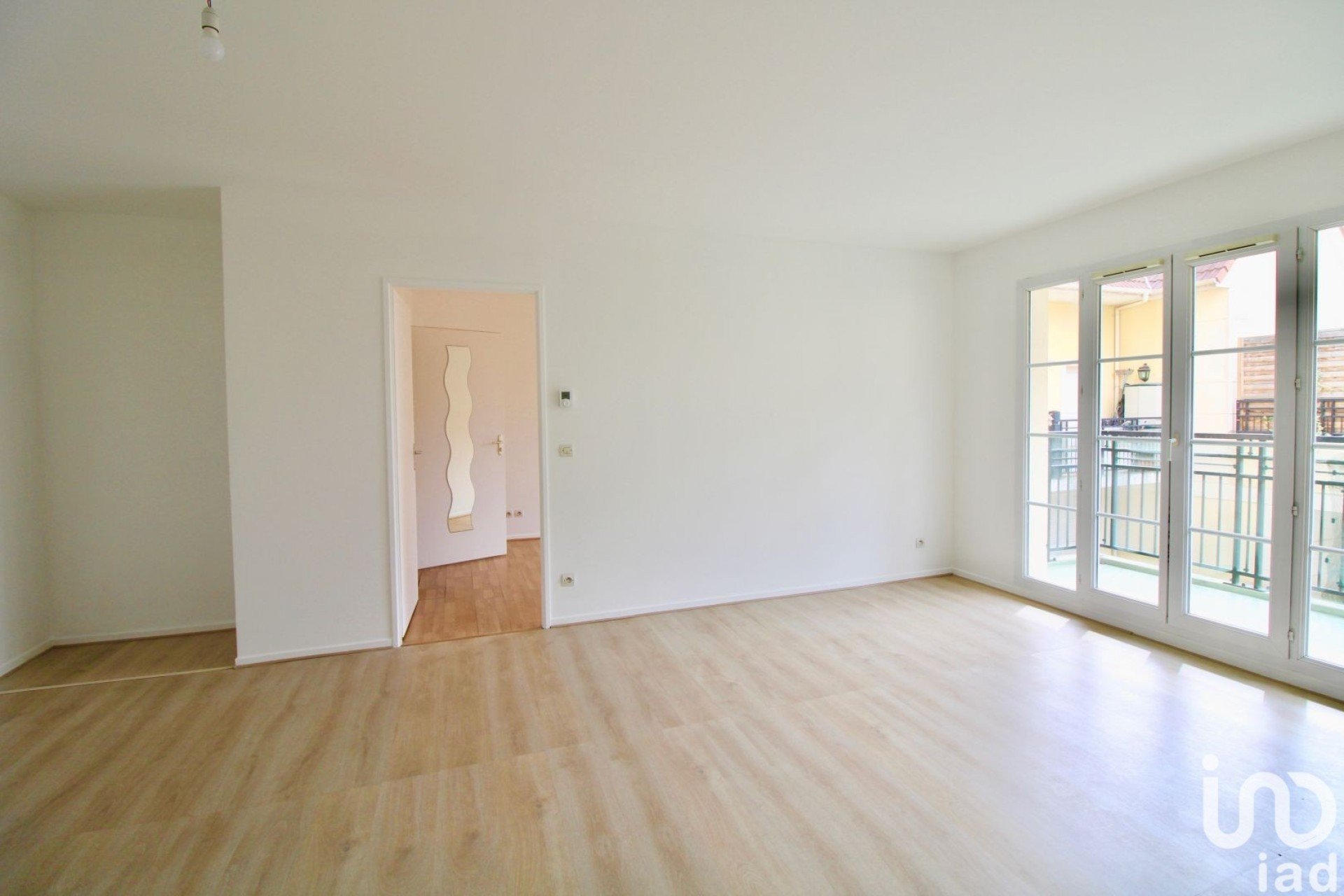 Appartement a louer villeneuve-la-garenne - 2 pièce(s) - 46 m2 - Surfyn
