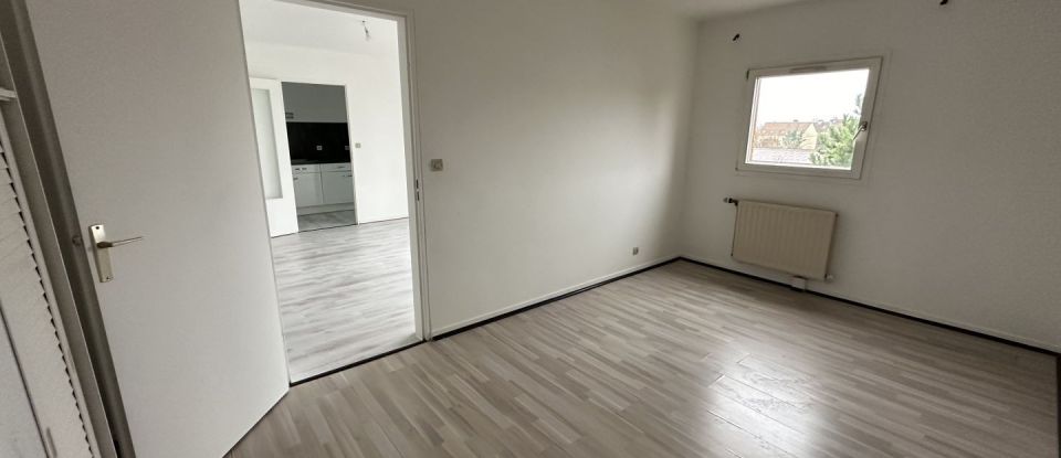 Apartment 4 rooms of 84 m² in Château-Thierry (02400)