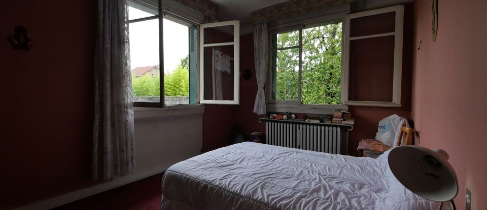 House 5 rooms of 85 m² in Houilles (78800)