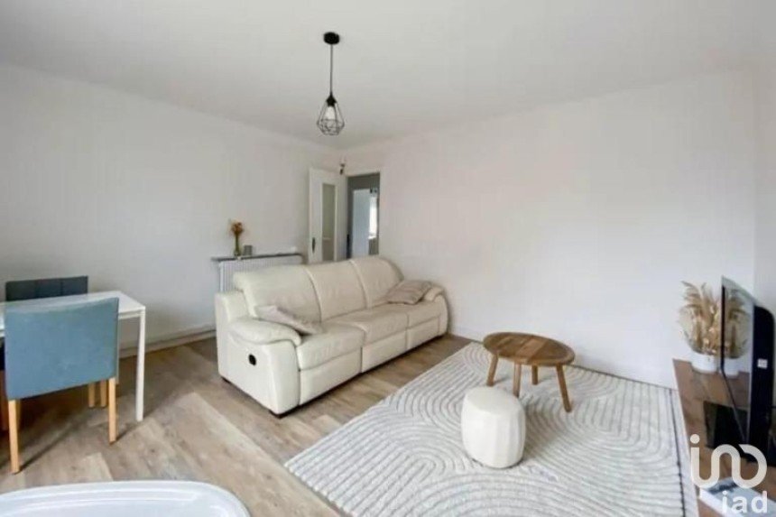 Apartment 4 rooms of 67 m² in Montauban (82000)