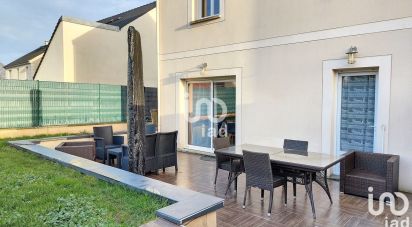 House 6 rooms of 113 m² in Vert-le-Petit (91710)