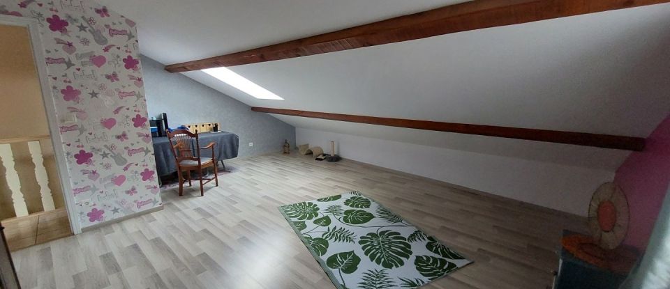 Maison 6 pièces de 150 m² à Châtel-Moron (71510)