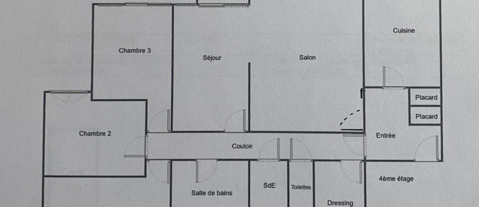 Appartement 5 pièces de 98 m² à Le Plessis-Robinson (92350)