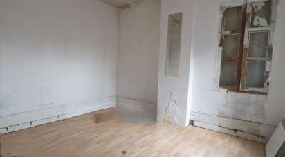 House 4 rooms of 62 m² in Avesnes-sur-Helpe (59440)