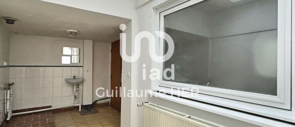 House 5 rooms of 95 m² in Tourcoing (59200)