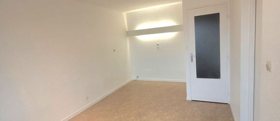 Appartement 2 pièces de 44 m² à Valenciennes (59300)
