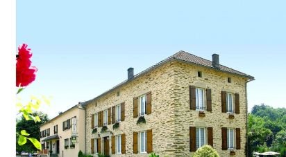 Maison 15 pièces de 780 m² à Latouille-Lentillac (46400)