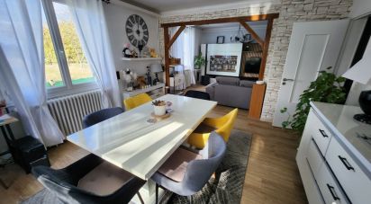 House 5 rooms of 138 m² in Oulches (36800)