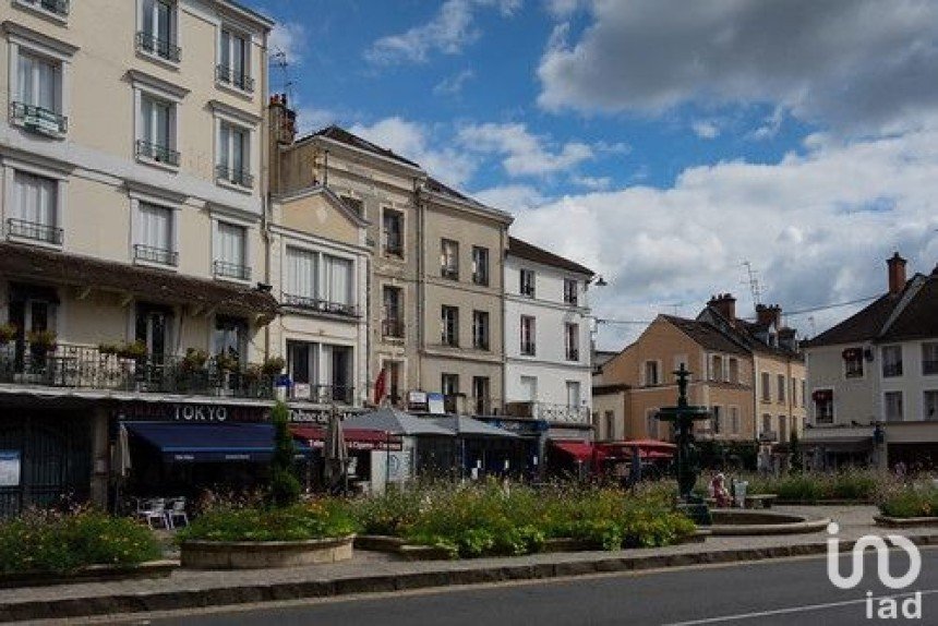 Right to lease of 46 m² in Fontainebleau (77300)