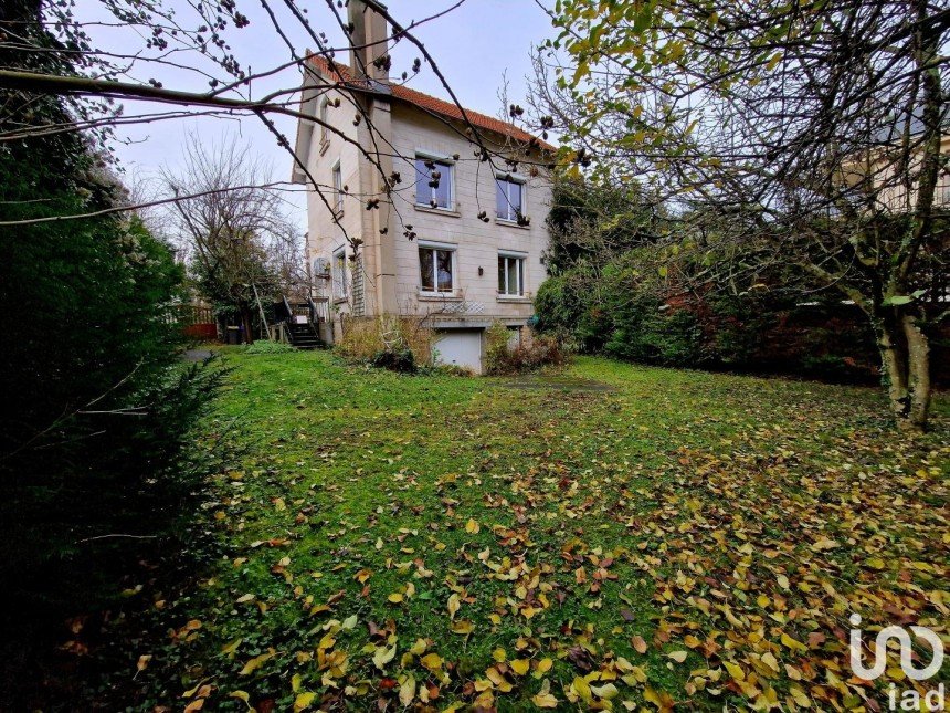 Maison 7 pièces de 140 m² à Bourg-la-Reine (92340)