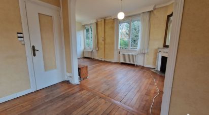 House 7 rooms of 140 m² in Bourg-la-Reine (92340)
