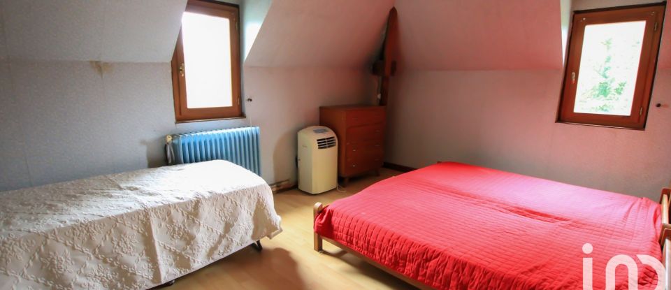 House 12 rooms of 241 m² in Saint-Cyprien (24220)