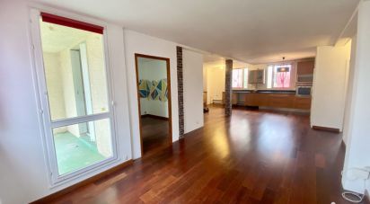 Appartement 4 pièces de 80 m² à Savigny-le-Temple (77176)