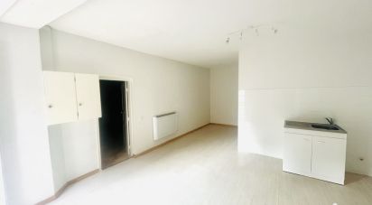 Maison 2 pièces de 48 m² à Rousson (89500)