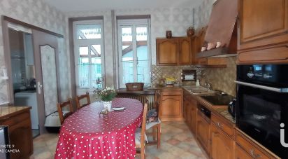 House 5 rooms of 87 m² in Hirson (02500)