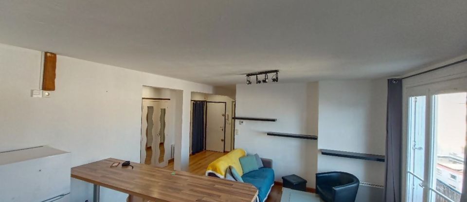 Apartment 3 rooms of 53 m² in Tours (37000)