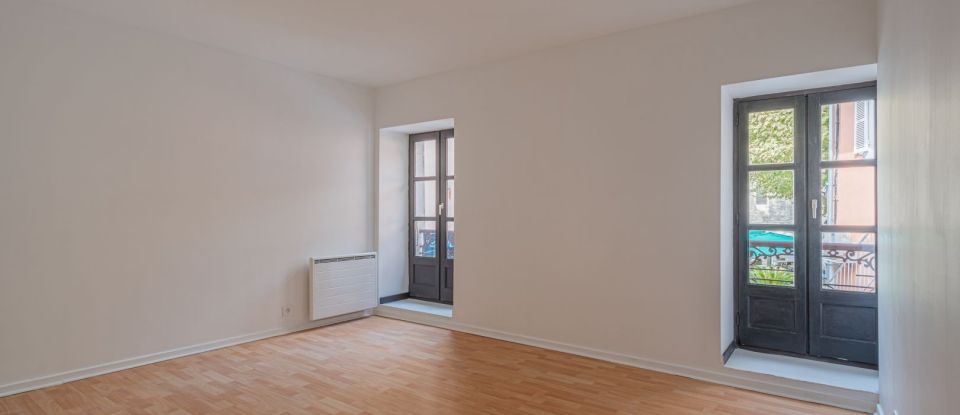 Appartement 3 pièces de 77 m² à Voiron (38500)