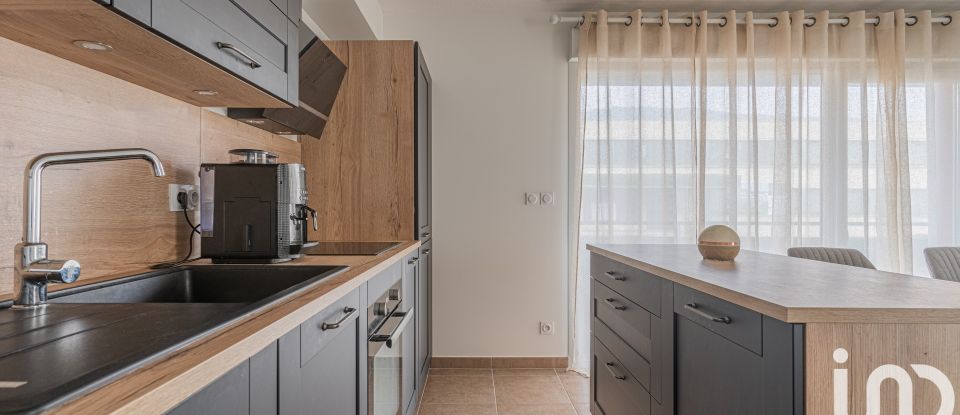Apartment 3 rooms of 67 m² in Saint-Baldoph (73190)