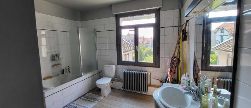 House 7 rooms of 172 m² in Boulogne-sur-Mer (62200)