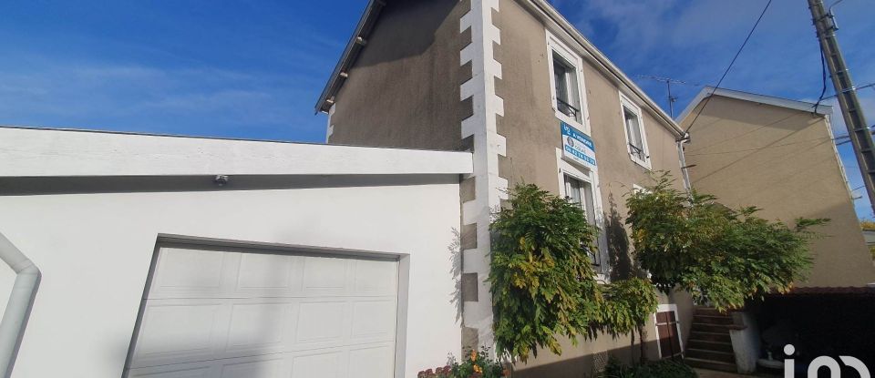 House 7 rooms of 131 m² in Saint-Dizier (52100)