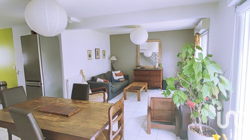 Maison 4 pièces de 75 m² à Auray (56400)