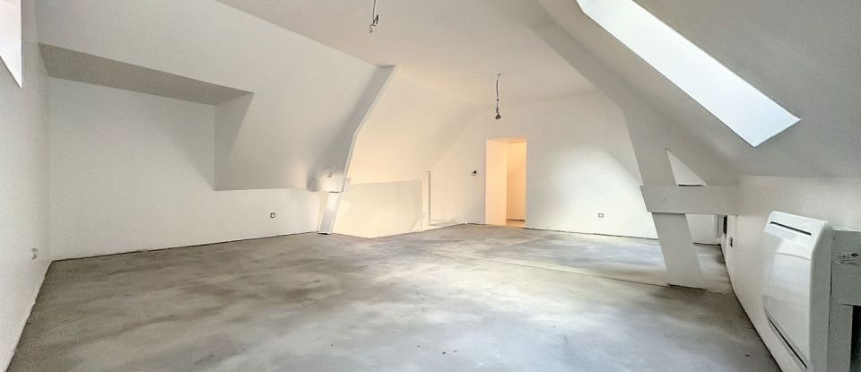 House 4 rooms of 113 m² in Épernon (28230)