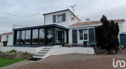 House 5 rooms of 165 m² in Brem-sur-Mer (85470)
