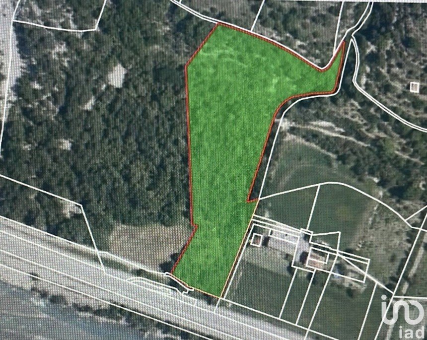 Terrain de 10 790 m² à Puget-Théniers (06260)