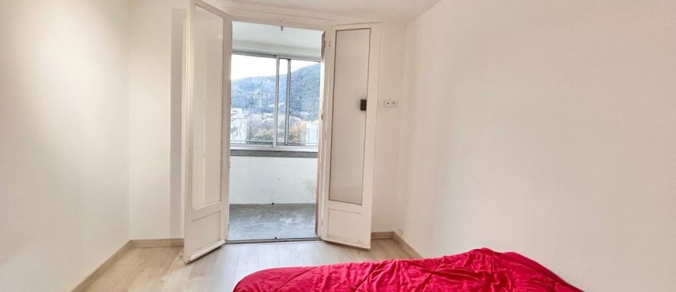 Appartement 3 pièces de 68 m² à Amélie-les-Bains-Palalda (66110)