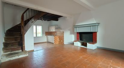 Maison 4 pièces de 68 m² à Floure (11800)