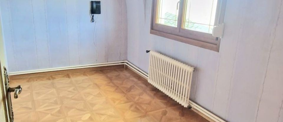 House 5 rooms of 70 m² in Bachant (59138)