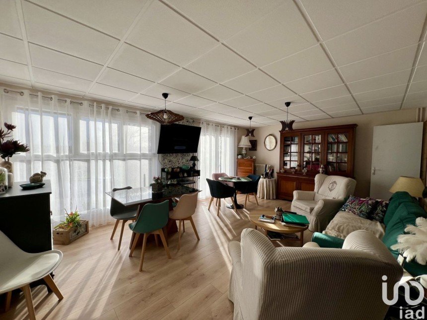 Apartment 3 rooms of 78 m² in Saint-Lô (50000)