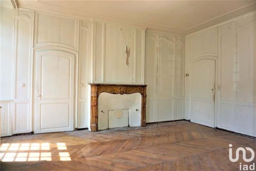 Maison 6 pièces de 298 m² à Tulle (19000)