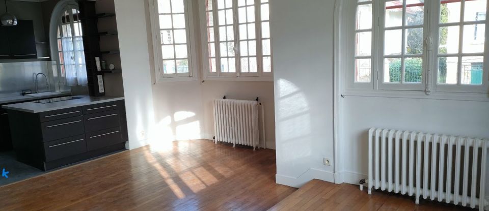 Appartement 2 pièces de 52 m² à Massy (91300)