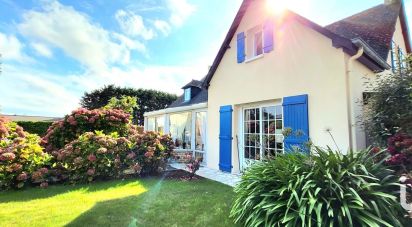 House 7 rooms of 145 m² in Barfleur (50760)