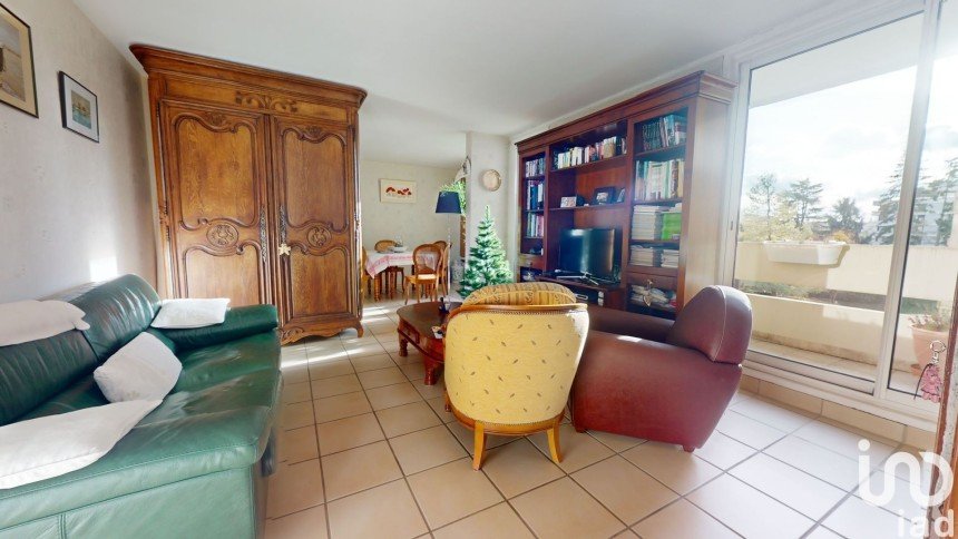 Appartement 5 pièces de 94 m² à Élancourt (78990)