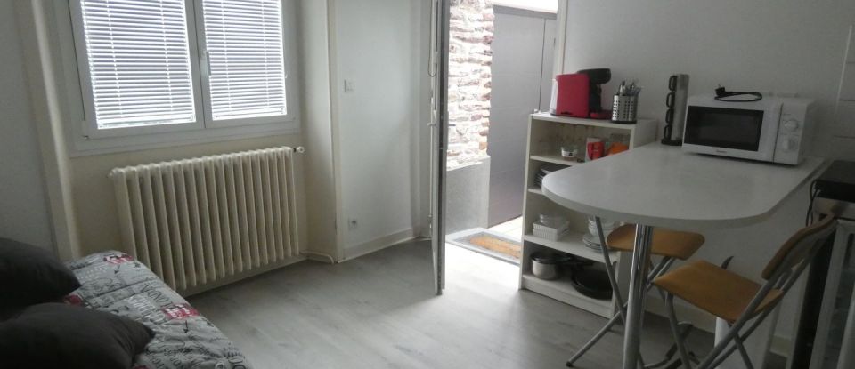 House 5 rooms of 141 m² in Rennes (35000)
