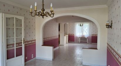 House 5 rooms of 104 m² in Mulsanne (72230)