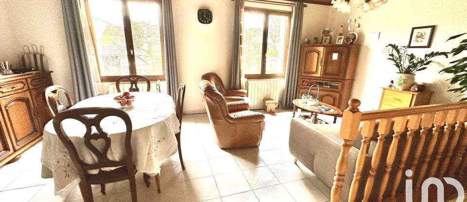 Traditional house 4 rooms of 78 m² in Pierrefitte-sur-Seine (93380)