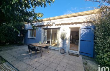 House 4 rooms of 100 m² in Cheval-Blanc (84460)